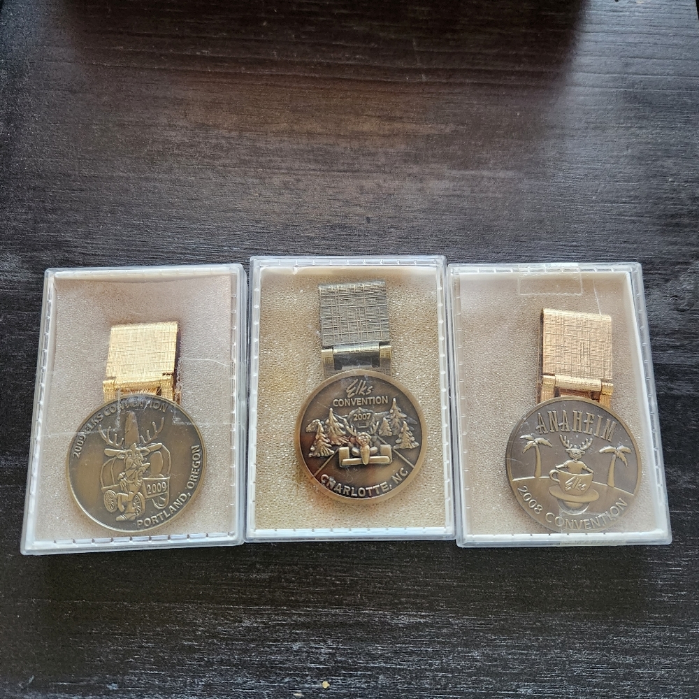 Money clips, Lot of (3) 2007,2008,2009 Elks convention money clips.